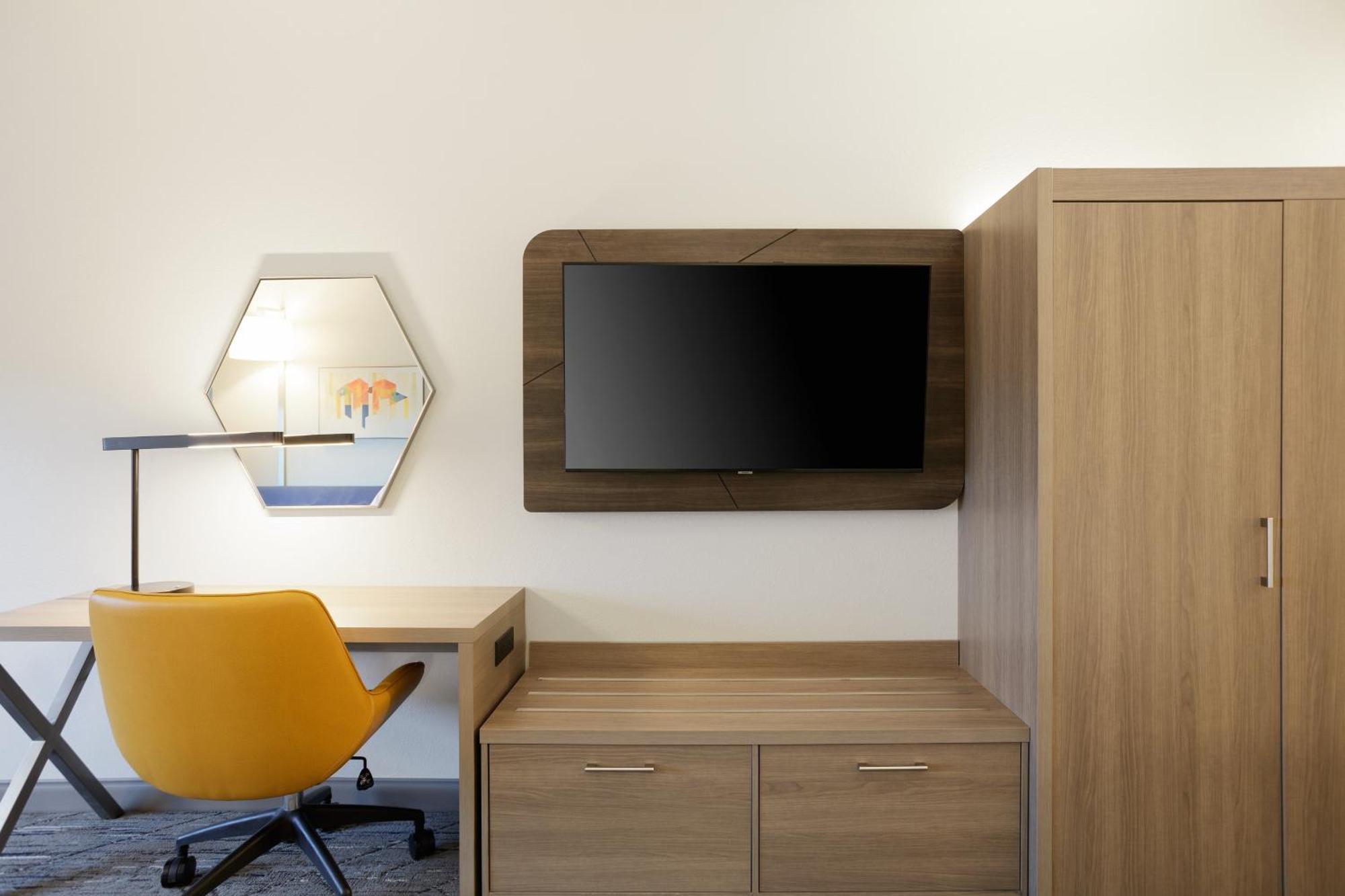 Holiday Inn Express Layton - I-15 By Ihg Εξωτερικό φωτογραφία